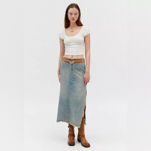 Urban Outfitters Women’s BDG Dirty Denim Low Rise Blue Cotton Jeans Skirt Size M